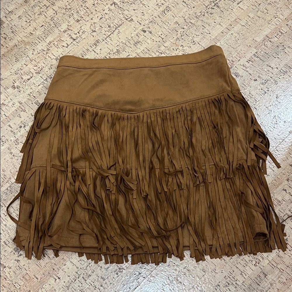 Brown Fringe Suede Mini Skirt-Stagecoach (kids size Large! about 26” waist)